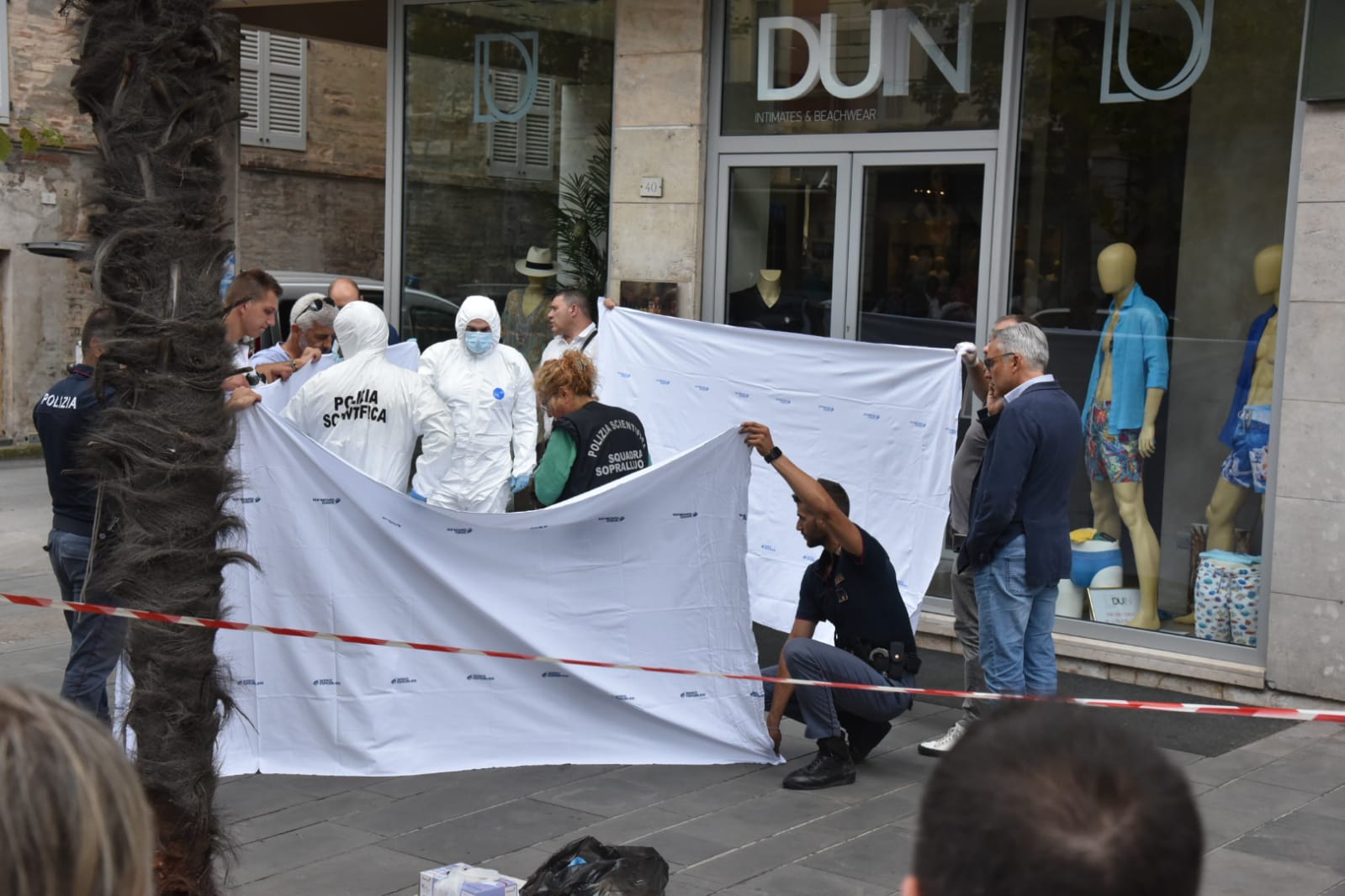 Violenta Aggressione Sul Corso Uomo Ucciso A Bastonate Cronache